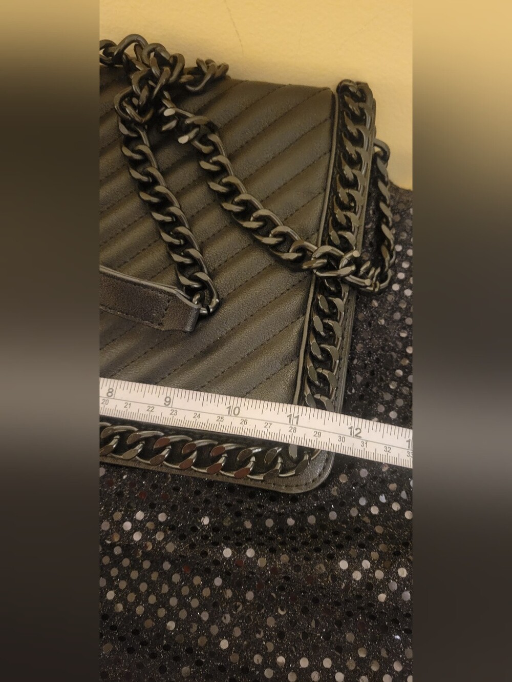 Euc Purse - Picture 2 of 13